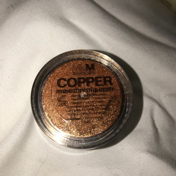 ❤️With free gift❤️Cosmetic bag w/ makeup - Picture 3 of 8